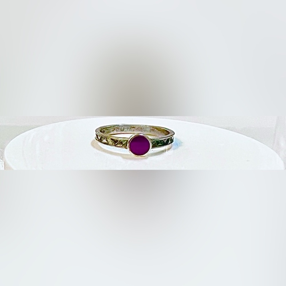 Stackable Vintage 925 Silver Ring- Small Round Pu… - image 1